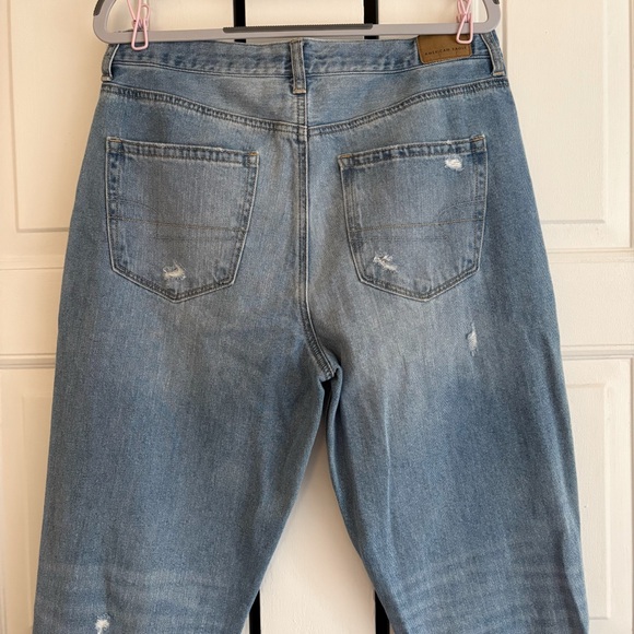 American Eagle Denim Mom Jeans - Picture 5 of 11